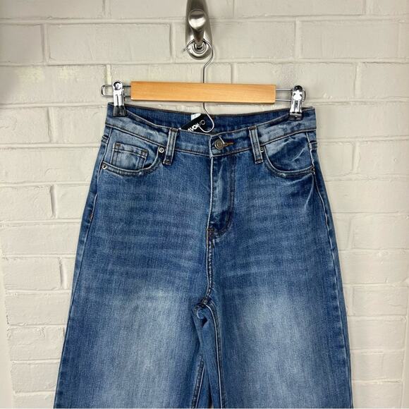 Fashion Nova High Rise Wide Leg Jeans Size 3/26 - Picture 4 of 11